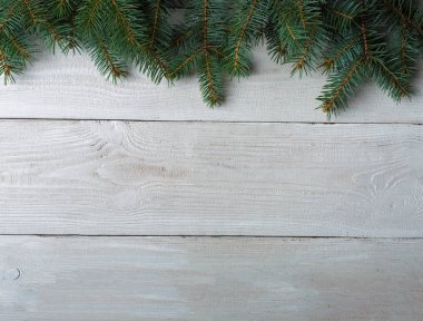 Ahşap ışıkları ağaç ve ışıltı bokeh xmas ile Noel arka plan arka plan bez. Neşeli Noel kartı. Kış tatil Tema. Yeni Yılınız Kutlu Olsun. Metin için yer. İyi Bayramlar
