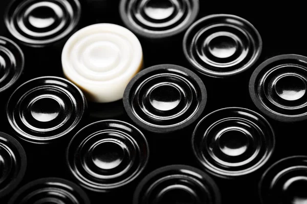 Bir kalabalık. Lider. Siyah ve beyaz. Taslaklar doku. Soyut resim. Masaüstü duvar kağıtları.