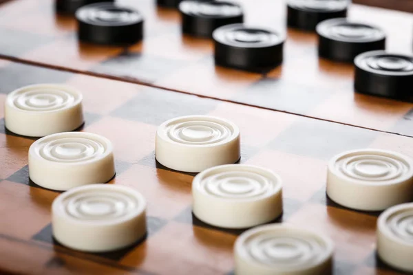 Sakktábla Dámával Játékkoncepció Társasjáték Hobbi Dáma Játéktéren Egy Játék — Stock Fotó