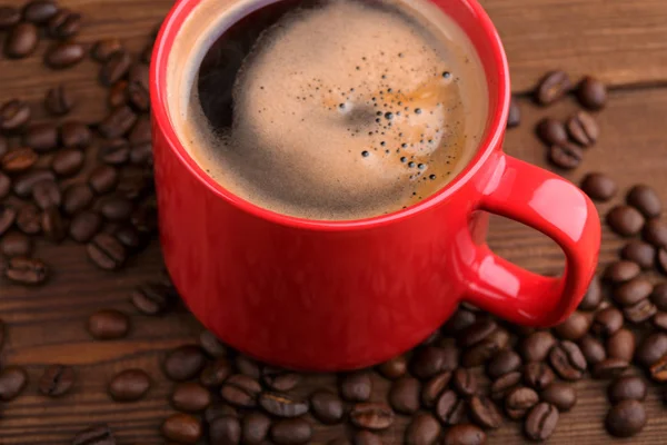 咖啡豆。早上好。烘培的咖啡豆背景关闭。咖啡豆桩从顶部与文本的副本空间。咖啡屋. — 图库照片