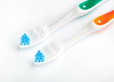 beyaz izole diş fırçası. Kişisel Hijyen. Sağlıklı bir ağız. Banyo Gereçleri. aksesuarlar