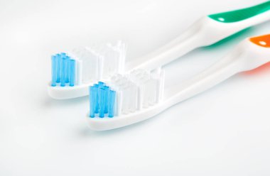 beyaz izole diş fırçası. Kişisel Hijyen. Sağlıklı bir ağız. Banyo Gereçleri. aksesuarlar