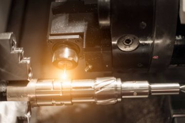 Metal işleme Cnc freze tezgahı. Metal modern Islem kesme