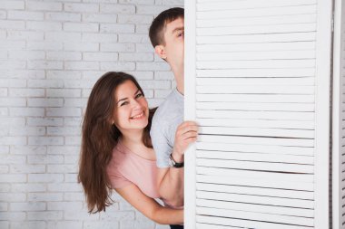 Seven çift katlama perde arkasında çok güzel. Kopya alanı