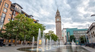 Belfast manzarası akşam, Belfast şehir, Kuzey İrlanda, 