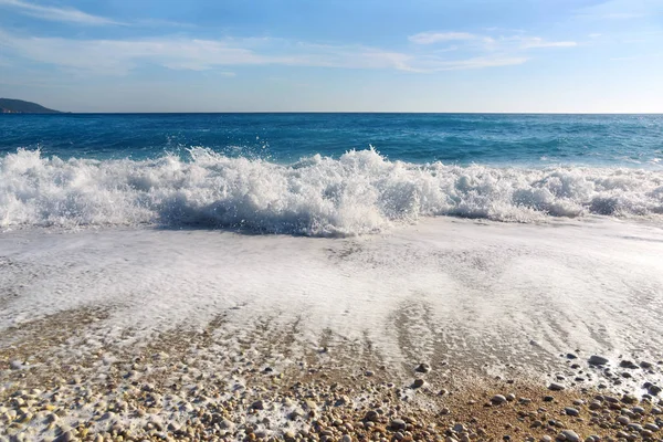 Ölüdeniz Beach. Akdeniz, Türkiye'nin sahil. 
