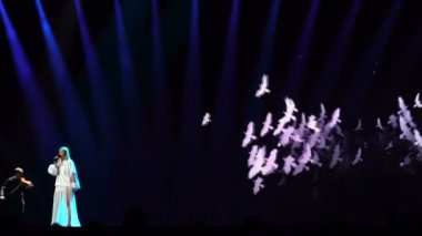 Kiev, Ukrayna - 12 Mayıs 2017: Polonya Kasia Mos Eurovision Şarkı Yarışması üzerinde katılımcıyı
