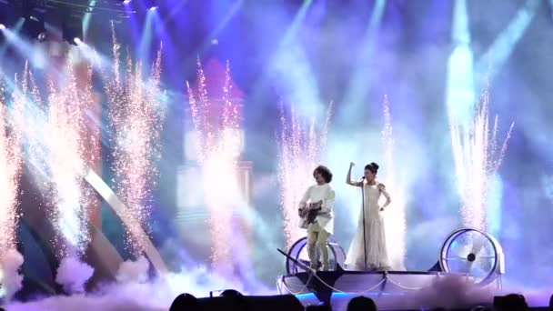 Kiev, Ukrayna - 12 Mayıs 2017: Eurovision Şarkı Yarışması katılımcı Beyaz Rusya Uluslararası Fuar Merkezi — Stok video
