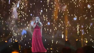 Kiev, Ukrayna - 12 Mayıs 2017: Katılımcı Anja Nissen tarihinde Danimarka Eurovision Şarkı Yarışması