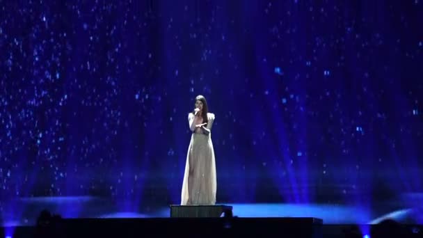 Κίεβο, Ουκρανία - 12 Μαΐου 2017: Eurovision συμμετέχοντα στον διαγωνισμό τραγούδι Demy από την Ελλάδα — Αρχείο Βίντεο