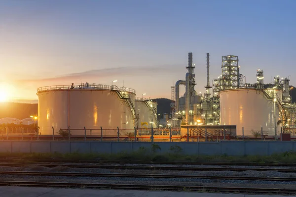 Natural Gas storage tanks , Oil tank — Stock Photo, Image