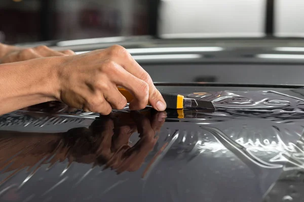 Coche Aislado En Blanco - Pintura Negra, Vidrios Polarizados