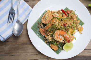 Gıda serisi: Pad-Thai akasya ile