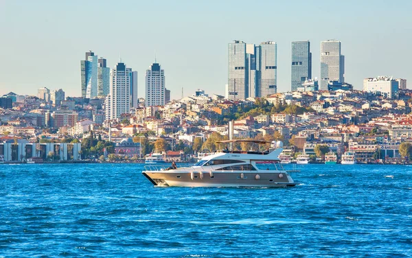 Стамбул Туркей Октября 2019 Года Подлинная Архитектура Вдоль Берегов Босфора — стоковое фото