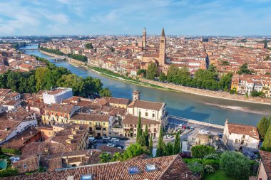 Verona Panoraması, şehir dışı arka plan