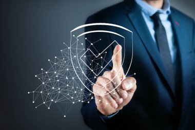 İş adamı antivirüs simgesi ekranını itti