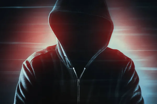 Cybersecurity, Computerhacker mit Kapuzenpulli — Stockfoto