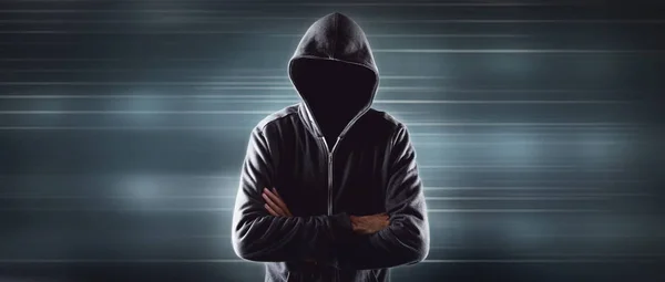 Cybersecurity, Computerhacker mit Kapuzenpulli — Stockfoto