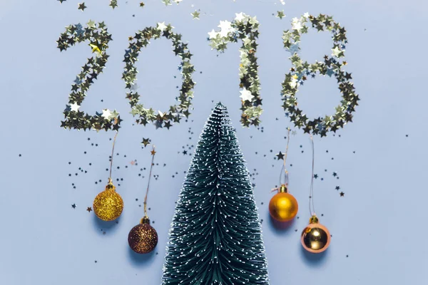 Año Nuevo 2018 Escritura Compuesta Confeti Brillante Forma Estrellas Sobre — Foto de Stock