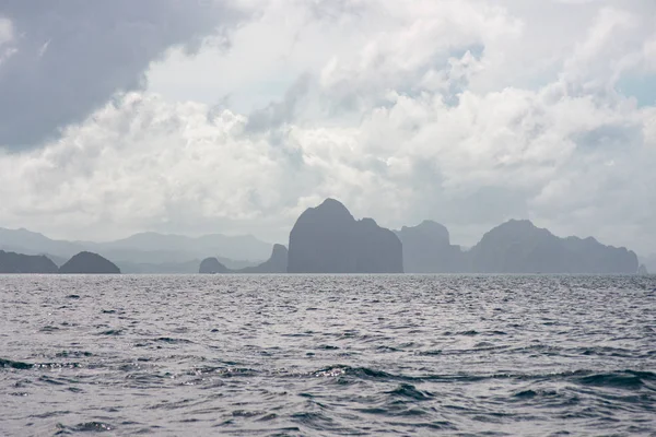 El Nido defne doğal görünümü, Palawan, Filipinler Adaları