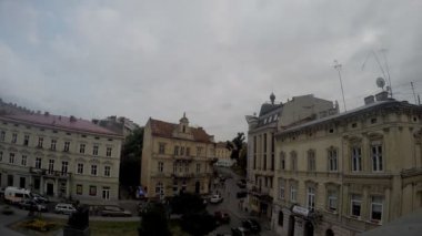 Bulutlar şehri Lviv, Ukrainehd hareketli zaman atlamalı