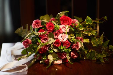 sabah taze gül çiçek pazarı, paris, Fransa.