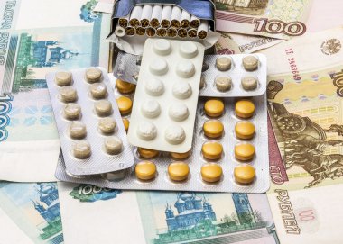 Sigara ve tıbbi ilaçlar Lirası üstünde yalan
