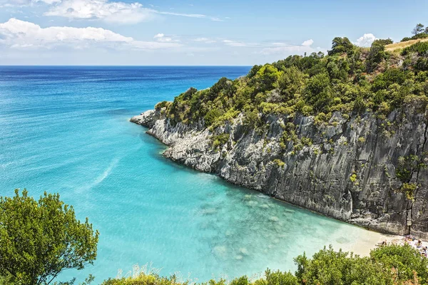 Bucht der Schwefelquellen xigia mit einem Strand auf der Insel zakynt — Stockfoto