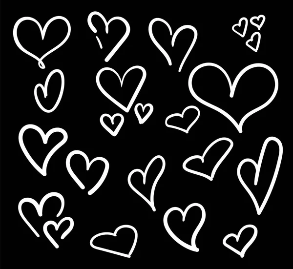 Corações desenhados à mão isolados. Elementos de design para o dia dos namorados. Coleção de doodle corações esboço mão desenhada com tinta. Ilustração vetorial 10 EPS —  Vetores de Stock