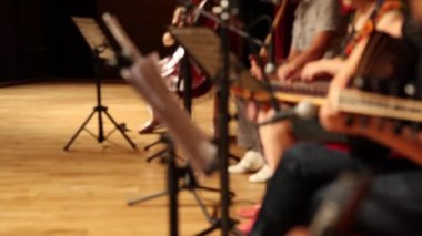 Orkestra performans Sahne Alanı'ndaki