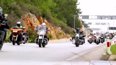 Antalya, Türkiye - 21 Mayıs 2017: Antalya, Harley Davidson motor konvoyları yolda. Festivalin adı Antalya Rallisi, Demo Truck.