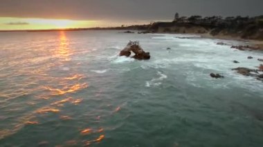 Akdeniz Beach günbatımı Asya