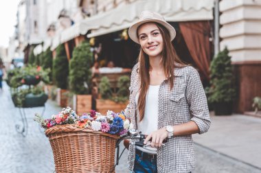 Onun özgürlük zevk.