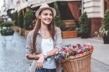 Zevkle Bisiklete binme. 