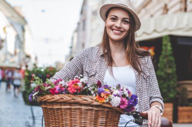 Sadece ben ve benim bisiklet. 