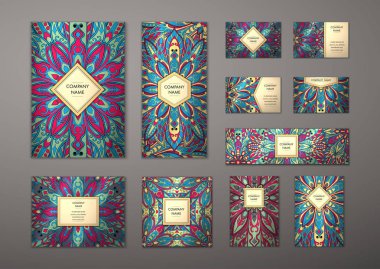 Büyük şablonları kümesi.