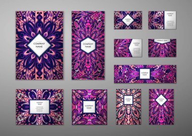 Büyük şablonları kümesi.