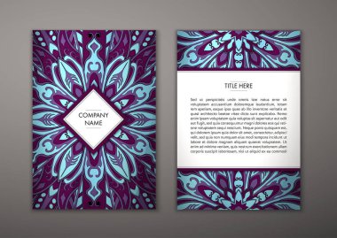 Çiçek mandala desenli el ilanı