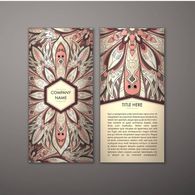 Çiçek mandala desenli el ilanı