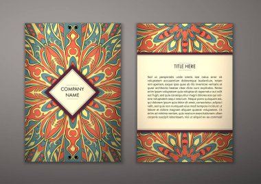 Çiçek mandala desenli el ilanı