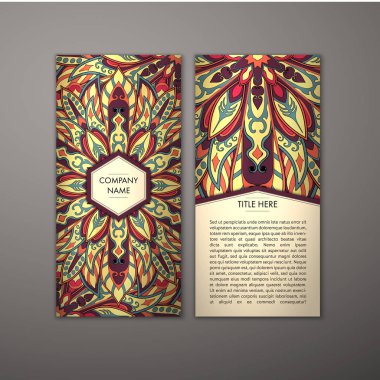 Çiçek mandala desenli el ilanı