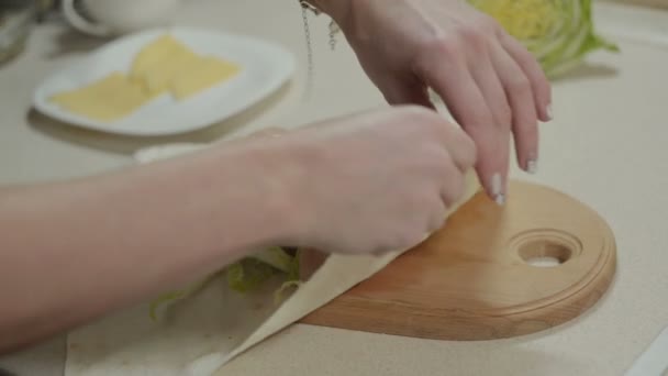 Ermeni lavaş tavuk ve sebze ile hazırlanması — Stok video