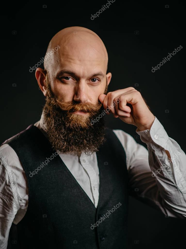 Закрученные усы. Крути усы. Крути усы. Австрийцы с бородой. Крути усы.