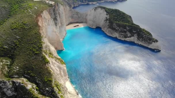 Top View Navagio Körfezi Batık Sahili Yunanistan, Zakynthos — Stok video