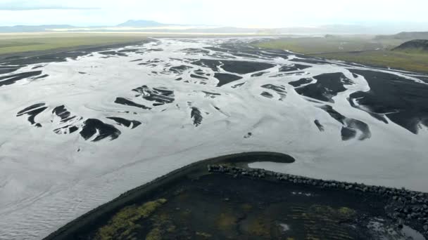 Vista aérea da direcção dos rios glaciares, Islândia . — Vídeo de Stock