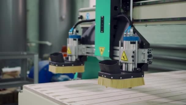 Elementos móviles de una máquina CNC, primer plano . — Vídeo de stock