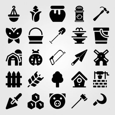 Bahçe simge vektör ayarlayın. Mısır, kürek, sepet ve uğur böceği