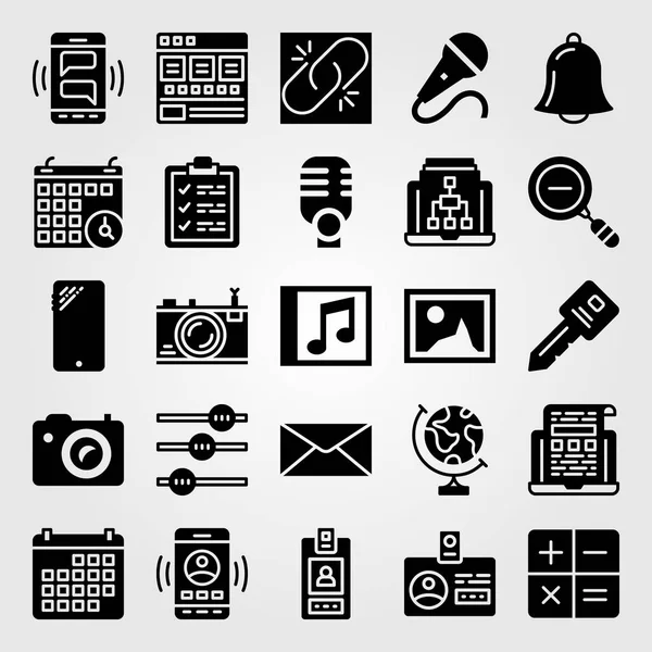 Essentials icon set vector. mail, compact disk, calculator and clipboard — Stock Vector