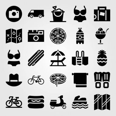 Yaz aylarında vektör Icon set. kum kova, Bisiklet, ananas ve şapka