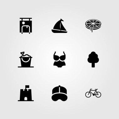 Yaz aylarında vektör Icon set. ağaç, yelkenli, Bisiklet ve kum kova